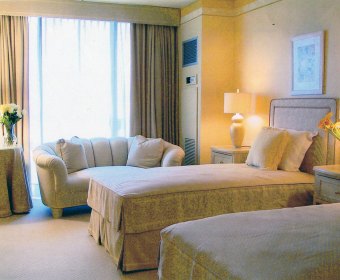 bedroom-gail-green-16