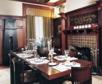 Dining-gail-green-15