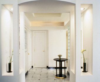 Foyer-gail-green-04
