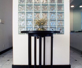 Foyer-gail-green-06
