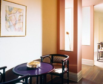 Foyer-gail-green-07