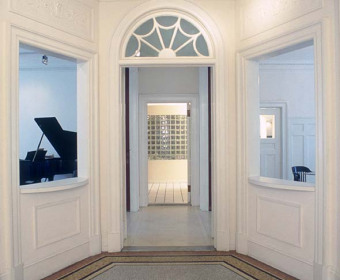 Foyer-gail-green-25